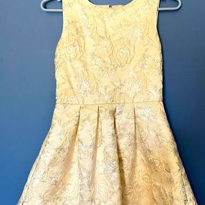 Girls formal dress XL